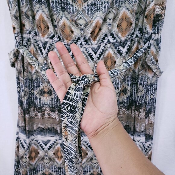 Mlle Gabrielle Multicolor Geometric Fun Stretchy Long Maxi Dress Size 2X - Picture 12 of 16